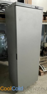 UŻYWANA Szafa mroźnicza U5 245/331 L